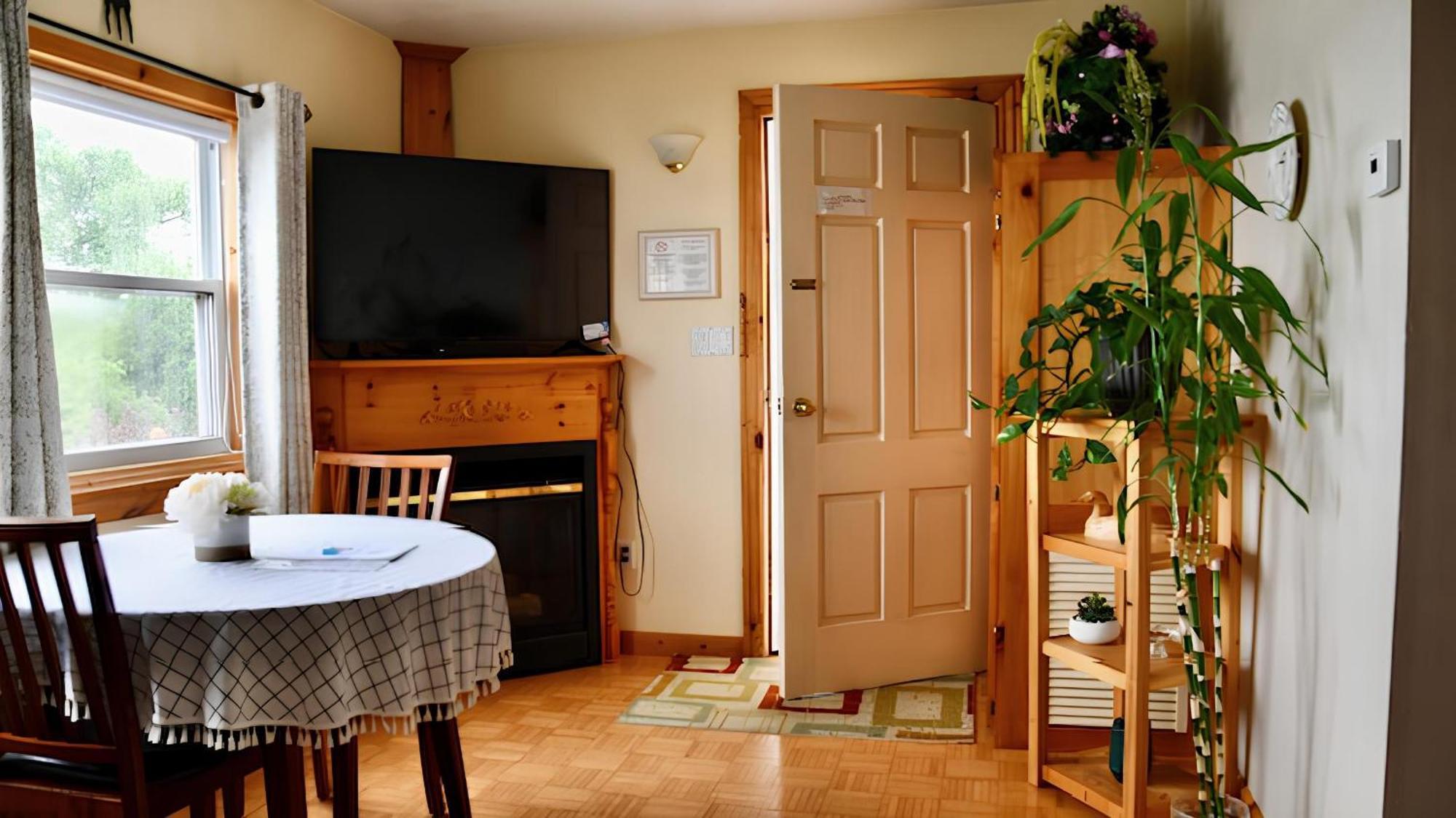 Dewar'S Inn And Cottages Прескотт Номер фото